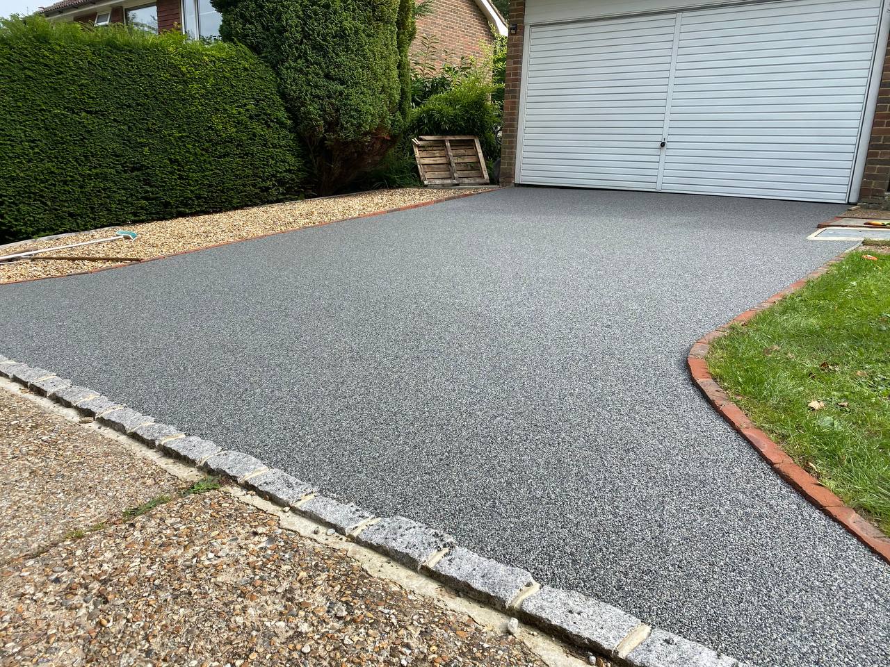 This is a photo of a new resin bound drive carried out in Cardiff. All works done by Resin Driveways Cardiff